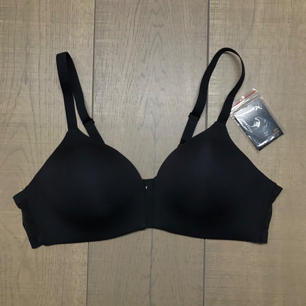 Underoutfit Bra Womens Sz 2XL or‎ XXL Black The Comfort Plunge 1297 Wireless NEW